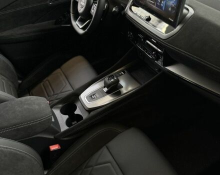 Белый Ниссан Кашкай, объемом двигателя 1.3 л и пробегом 0 тыс. км за 37611 $, фото 3 на Automoto.ua