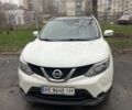 Белый Ниссан Кашкай, объемом двигателя 1.6 л и пробегом 163 тыс. км за 18000 $, фото 3 на Automoto.ua