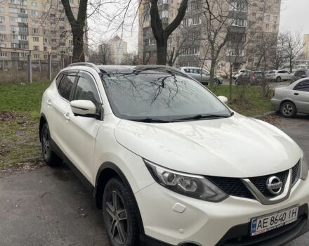Белый Ниссан Кашкай, объемом двигателя 1.6 л и пробегом 163 тыс. км за 18000 $, фото 1 на Automoto.ua
