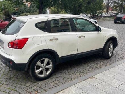 Ниссан Кашкай 2009 в Ужгороде на Automoto.ua Белый Ниссан Кашкай, объемом двигателя 1.6 л и пробегом 180 тыс. км за 7500 $, фото 1 на Automoto.ua