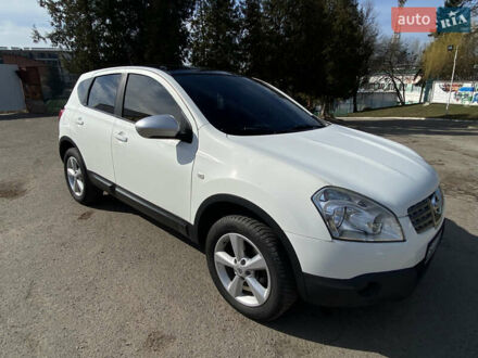 Ніссан Кашкай 2009 у Львові на Automoto.ua Білий Ніссан Кашкай, об'ємом двигуна 1.5 л та пробігом 240 тис. км за 9250 $, фото 1 на Automoto.ua