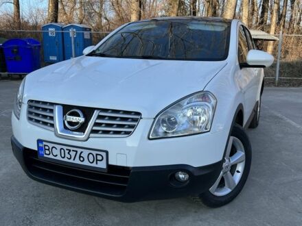 Ніссан Кашкай 2009 у Дрогобичі на Automoto.ua Білий Ніссан Кашкай, об'ємом двигуна 2 л та пробігом 180 тис. км за 9200 $, фото 1 на Automoto.ua