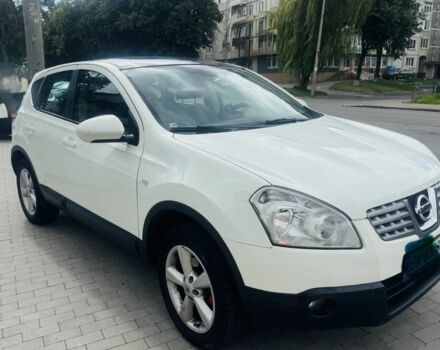 Белый Ниссан Кашкай, объемом двигателя 1.5 л и пробегом 208 тыс. км за 10572 $, фото 1 на Automoto.ua