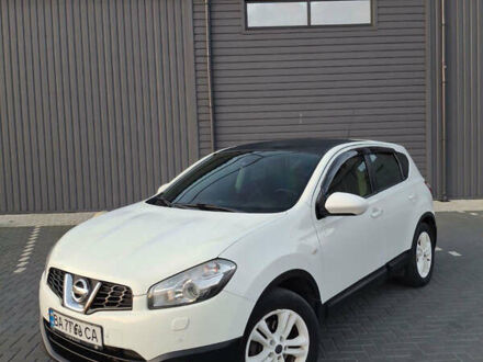 Білий Ніссан Кашкай, об'ємом двигуна 2 л та пробігом 183 тис. км за 10900 $, фото 1 на Automoto.ua