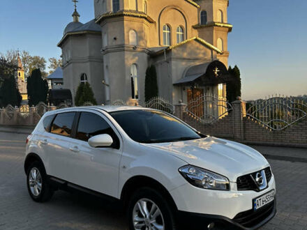 Белый Ниссан Кашкай, объемом двигателя 1.5 л и пробегом 230 тыс. км за 9700 $, фото 1 на Automoto.ua