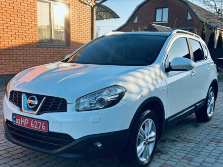 Білий Ніссан Кашкай, об'ємом двигуна 1.5 л та пробігом 186 тис. км за 10500 $, фото 1 на Automoto.ua