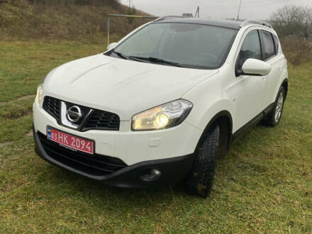Белый Ниссан Кашкай, объемом двигателя 1.5 л и пробегом 203 тыс. км за 9800 $, фото 1 на Automoto.ua