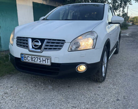 Белый Ниссан Кашкай, объемом двигателя 1.5 л и пробегом 237 тыс. км за 9300 $, фото 1 на Automoto.ua