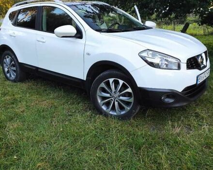 Білий Ніссан Кашкай, об'ємом двигуна 1.5 л та пробігом 267 тис. км за 10200 $, фото 1 на Automoto.ua
