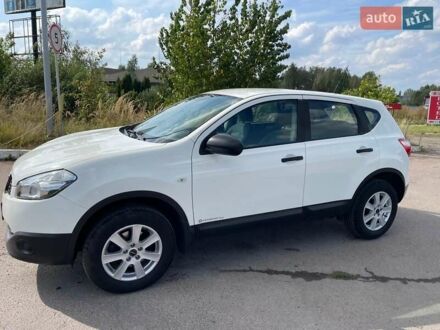 Белый Ниссан Кашкай, объемом двигателя 1.5 л и пробегом 207 тыс. км за 9300 $, фото 1 на Automoto.ua