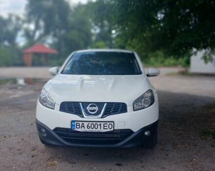 Белый Ниссан Кашкай, объемом двигателя 1.6 л и пробегом 223 тыс. км за 10500 $, фото 1 на Automoto.ua