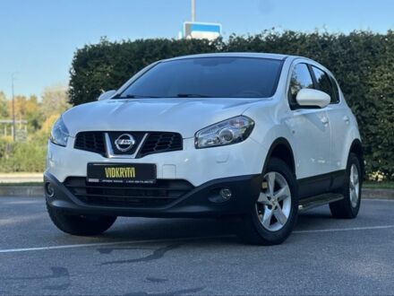 Белый Ниссан Кашкай, объемом двигателя 2 л и пробегом 152 тыс. км за 10600 $, фото 1 на Automoto.ua