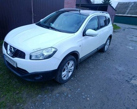 Белый Ниссан Кашкай, объемом двигателя 1.5 л и пробегом 230 тыс. км за 8650 $, фото 1 на Automoto.ua