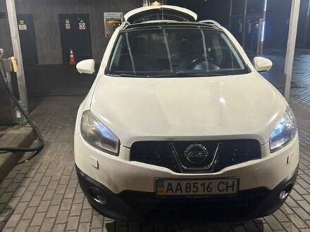 Белый Ниссан Кашкай, объемом двигателя 2 л и пробегом 183 тыс. км за 10200 $, фото 1 на Automoto.ua