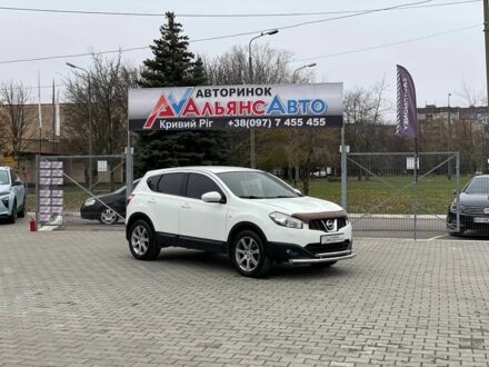 Белый Ниссан Кашкай, объемом двигателя 2 л и пробегом 149 тыс. км за 10900 $, фото 1 на Automoto.ua