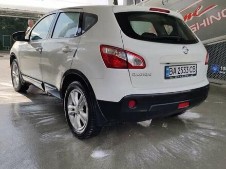 Ниссан Кашкай 2011 в Кропивницком (Кировограде) на Automoto.ua Белый Ниссан Кашкай, объемом двигателя 2 л и пробегом 175 тыс. км за 9500 $, фото 1 на Automoto.ua