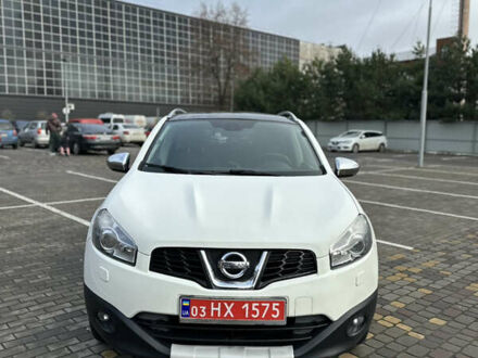 Белый Ниссан Кашкай, объемом двигателя 2 л и пробегом 221 тыс. км за 9900 $, фото 1 на Automoto.ua