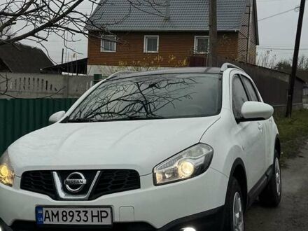 Белый Ниссан Кашкай, объемом двигателя 1.5 л и пробегом 234 тыс. км за 10500 $, фото 1 на Automoto.ua