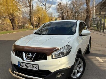Ниссан Кашкай 2011 в Вольногорске на Automoto.ua Белый Ниссан Кашкай, объемом двигателя 2 л и пробегом 147 тыс. км за 12300 $, фото 1 на Automoto.ua