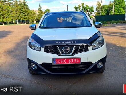Ниссан Кашкай 2012 в Новоархангельске на Automoto.ua Белый Ниссан Кашкай, объемом двигателя 1.6 л и пробегом 188 тыс. км за 11500 $, фото 1 на Automoto.ua