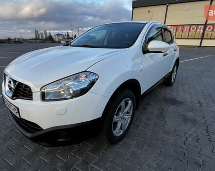Білий Ніссан Кашкай, об'ємом двигуна 2 л та пробігом 129 тис. км за 13500 $, фото 1 на Automoto.ua