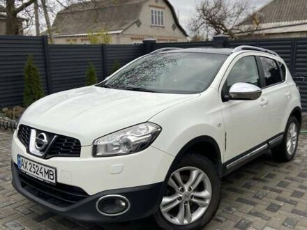 Білий Ніссан Кашкай, об'ємом двигуна 1.46 л та пробігом 218 тис. км за 11000 $, фото 1 на Automoto.ua