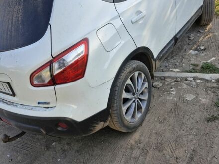 Ниссан Кашкай 2012 в Лозовой на Automoto.ua Белый Ниссан Кашкай, объемом двигателя 0 л и пробегом 155 тыс. км за 11600 $, фото 1 на Automoto.ua