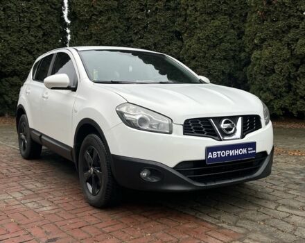 Белый Ниссан Кашкай, объемом двигателя 2 л и пробегом 214 тыс. км за 10500 $, фото 1 на Automoto.ua