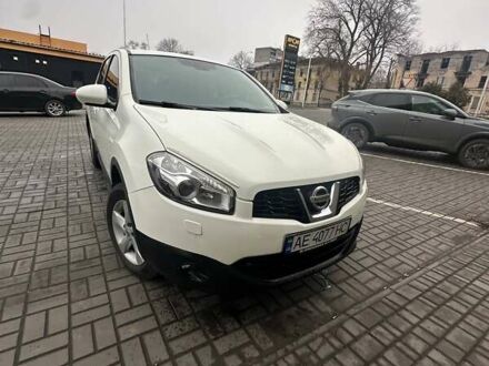 Ниссан Кашкай 2012 в Каменское - Днепродзержинск на Automoto.ua Белый Ниссан Кашкай, объемом двигателя 2 л и пробегом 232 тыс. км за 9500 $, фото 1 на Automoto.ua