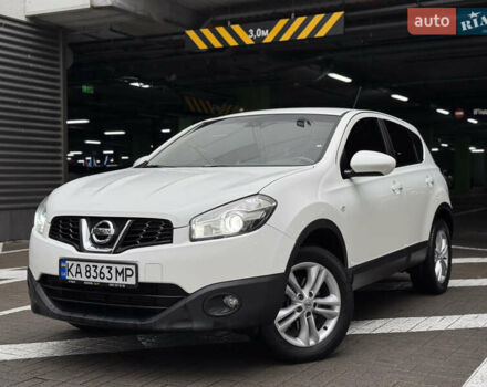 Белый Ниссан Кашкай, объемом двигателя 1.5 л и пробегом 277 тыс. км за 9300 $, фото 1 на Automoto.ua