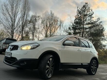 Белый Ниссан Кашкай, объемом двигателя 2 л и пробегом 159 тыс. км за 11200 $, фото 1 на Automoto.ua