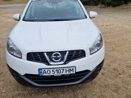 Білий Ніссан Кашкай, об'ємом двигуна 1.6 л та пробігом 360 тис. км за 9911 $, фото 1 на Automoto.ua