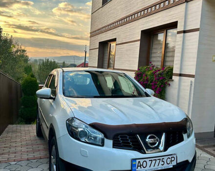 Білий Ніссан Кашкай, об'ємом двигуна 1.6 л та пробігом 159 тис. км за 11500 $, фото 1 на Automoto.ua