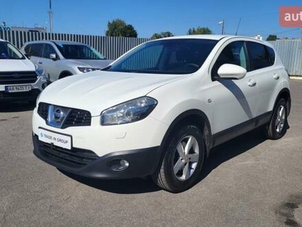 Ниссан Кашкай 2013 в Киеве на Automoto.ua Белый Ниссан Кашкай, объемом двигателя 1.6 л и пробегом 295 тыс. км за 10500 $, фото 1 на Automoto.ua