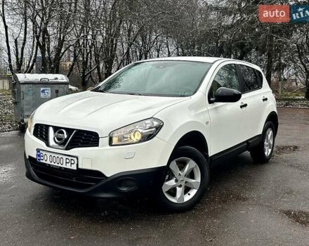 Белый Ниссан Кашкай, объемом двигателя 1.5 л и пробегом 227 тыс. км за 9350 $, фото 1 на Automoto.ua