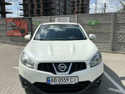 Белый Ниссан Кашкай, объемом двигателя 2 л и пробегом 153 тыс. км за 12500 $, фото 1 на Automoto.ua