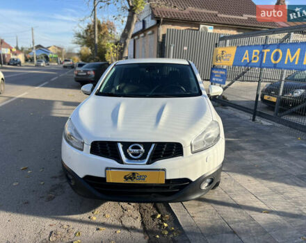 Ниссан Кашкай 2013 в Кропивницком (Кировограде) на Automoto.ua Белый Ниссан Кашкай, объемом двигателя 1.6 л и пробегом 167 тыс. км за 10000 $, фото 1 на Automoto.ua