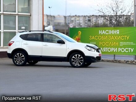 Ниссан Кашкай 2013 в Вознесенске на Automoto.ua Белый Ниссан Кашкай, объемом двигателя 15 л и пробегом 197 тыс. км за 12300 $, фото 1 на Automoto.ua