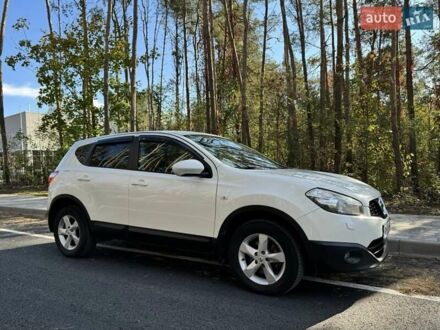 Белый Ниссан Кашкай, объемом двигателя 1.6 л и пробегом 149 тыс. км за 12500 $, фото 1 на Automoto.ua