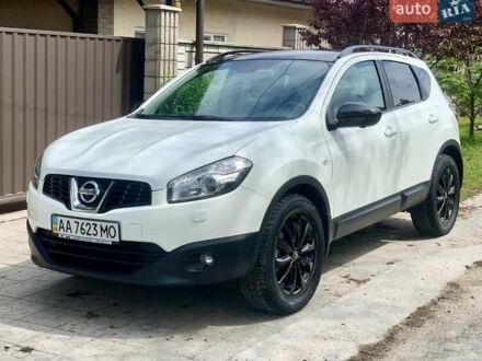 Ниссан Кашкай 2013 в Каменское - Днепродзержинск на Automoto.ua Белый Ниссан Кашкай, объемом двигателя 2 л и пробегом 79 тыс. км за 12500 $, фото 1 на Automoto.ua