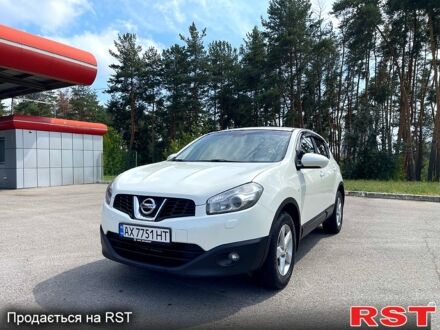 Ниссан Кашкай 2013 в Харькове на Automoto.ua Белый Ниссан Кашкай, объемом двигателя 1.6 л и пробегом 169 тыс. км за 12000 $, фото 1 на Automoto.ua