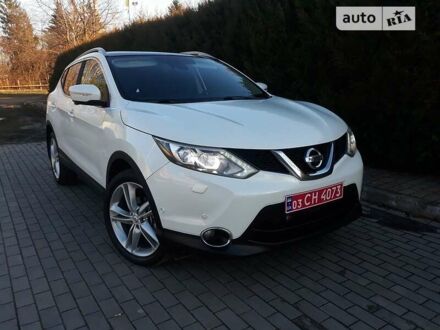 Ніссан Кашкай 2014 у Луцьку на Automoto.ua Білий Ніссан Кашкай, об'ємом двигуна 1.6 л та пробігом 284 тис. км за 15900 $, фото 1 на Automoto.ua