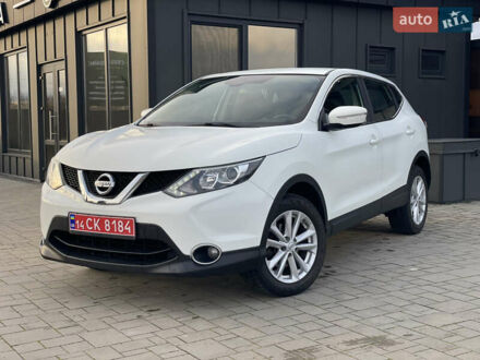 Білий Ніссан Кашкай, об'ємом двигуна 1.6 л та пробігом 238 тис. км за 13200 $, фото 1 на Automoto.ua
