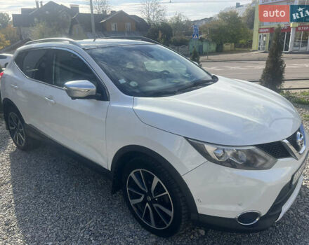 Ніссан Кашкай 2014 у Івано-Франківську на Automoto.ua Білий Ніссан Кашкай, об'ємом двигуна 1.6 л та пробігом 282 тис. км за 12000 $, фото 1 на Automoto.ua