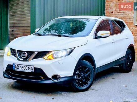Белый Ниссан Кашкай, объемом двигателя 1.2 л и пробегом 191 тыс. км за 11999 $, фото 1 на Automoto.ua
