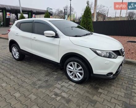 Білий Ніссан Кашкай, об'ємом двигуна 1.6 л та пробігом 174 тис. км за 13400 $, фото 1 на Automoto.ua