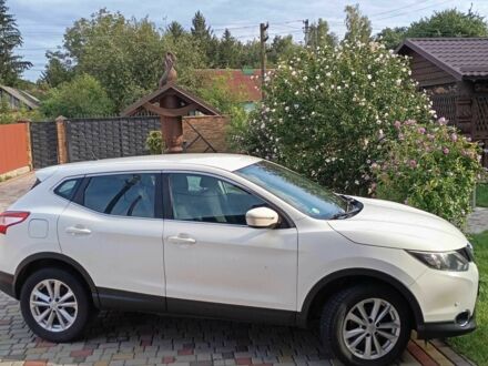 Ниссан Кашкай 2014 в Демидовке на Automoto.ua Белый Ниссан Кашкай, объемом двигателя 1.6 л и пробегом 154 тыс. км за 14300 $, фото 1 на Automoto.ua