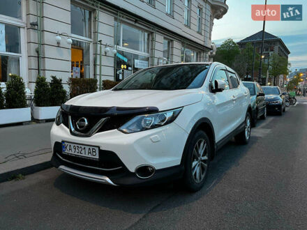Ниссан Кашкай 2014 в Киеве на Automoto.ua Белый Ниссан Кашкай, объемом двигателя 1.6 л и пробегом 136 тыс. км за 15500 $, фото 1 на Automoto.ua
