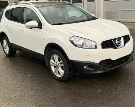 Білий Ніссан Кашкай, об'ємом двигуна 1.6 л та пробігом 85 тис. км за 8000 $, фото 1 на Automoto.ua