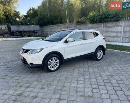 Белый Ниссан Кашкай, объемом двигателя 1.6 л и пробегом 247 тыс. км за 14500 $, фото 1 на Automoto.ua